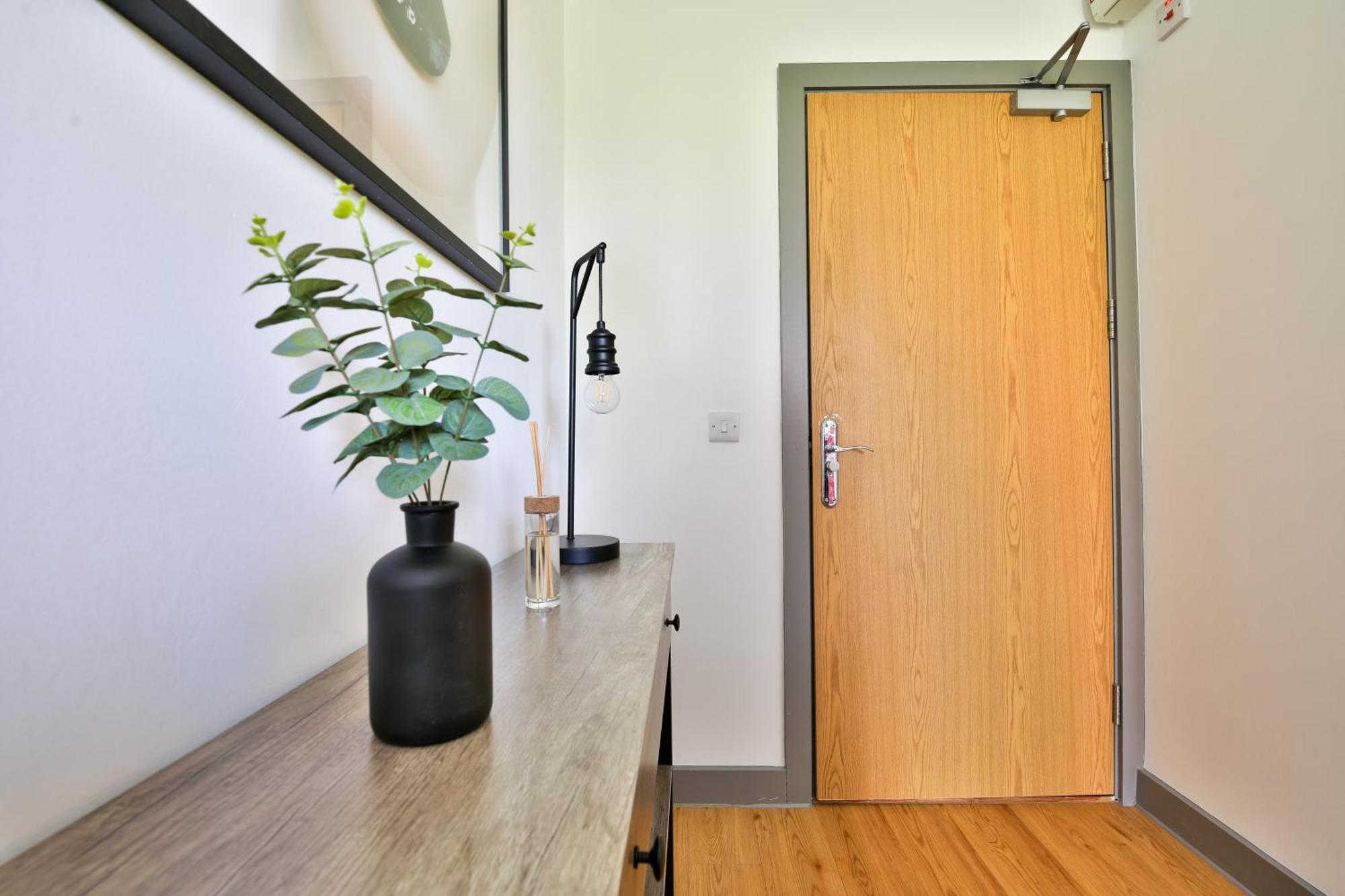 Princess Lofts City Centre Studios With Nespresso Coffee Machines & New Fast Wifi By Stayright สวอนซี ภายนอก รูปภาพ